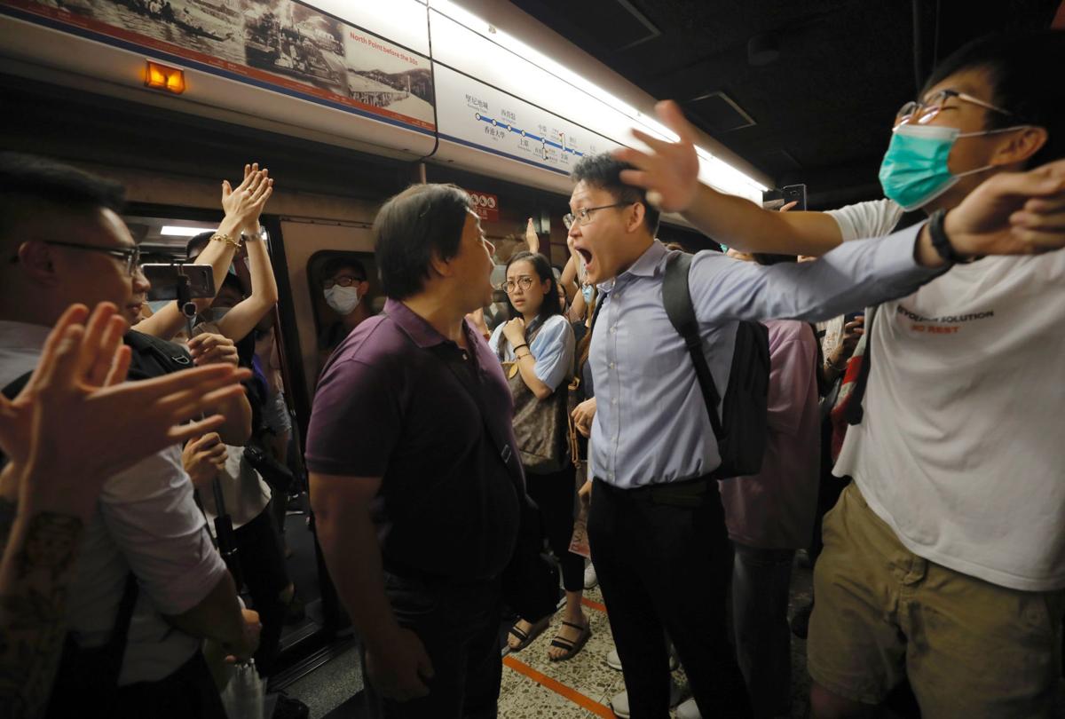 hongkongprotestershitsubwaytodisruptmorningcommute