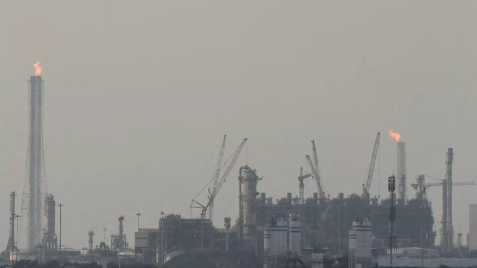 Qatar Shuts LNG Output, Supplies to India Hit