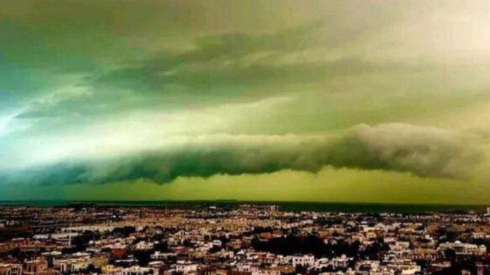 Sky turns green in Dubai amid heavy rains in UAE