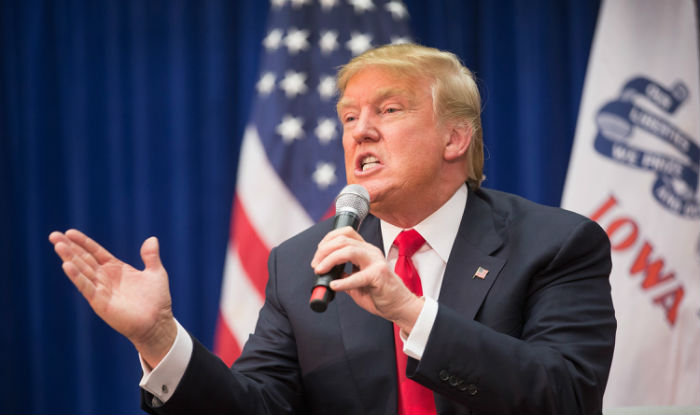 trumpmocksindiancallcentres