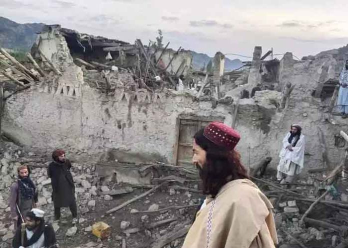 Death toll of devastating Afghan quake climbs to 1,100