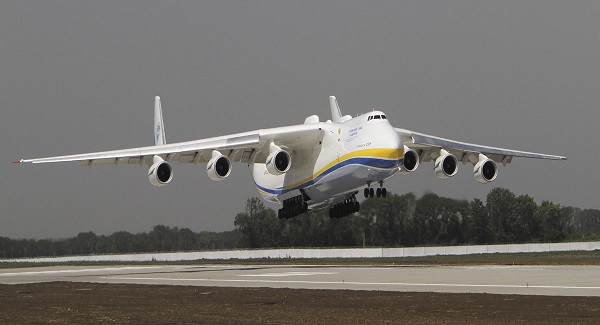 world’slargestcargoplanedamagedinrussiaukrainewarwhichoncelandedinhyderabad