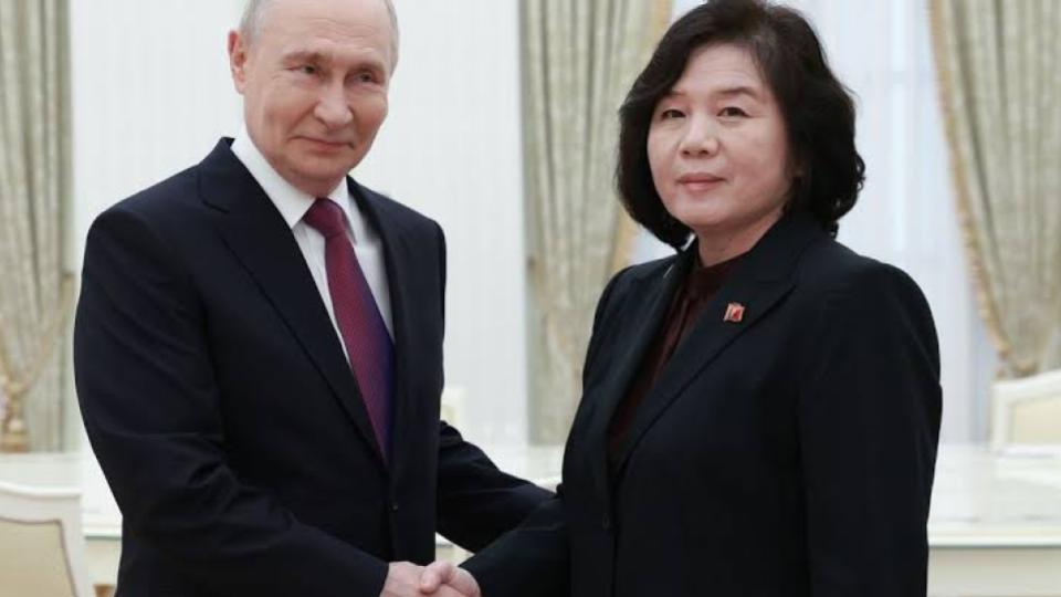Putin meets with North Korean foreign minister in high-level diplomacy 