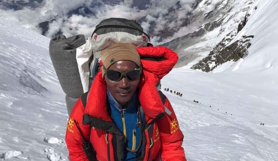 Nepal’s Mountaineer Kami Rita Sherpa Climbs Mount Everest For 29th Time