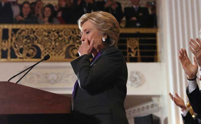 weowetrumpanopenmindandthechancetolead:hillaryclinton