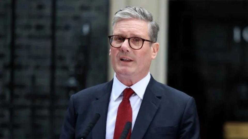 UK PM Apologises to Epstein Victims Over Mandelson