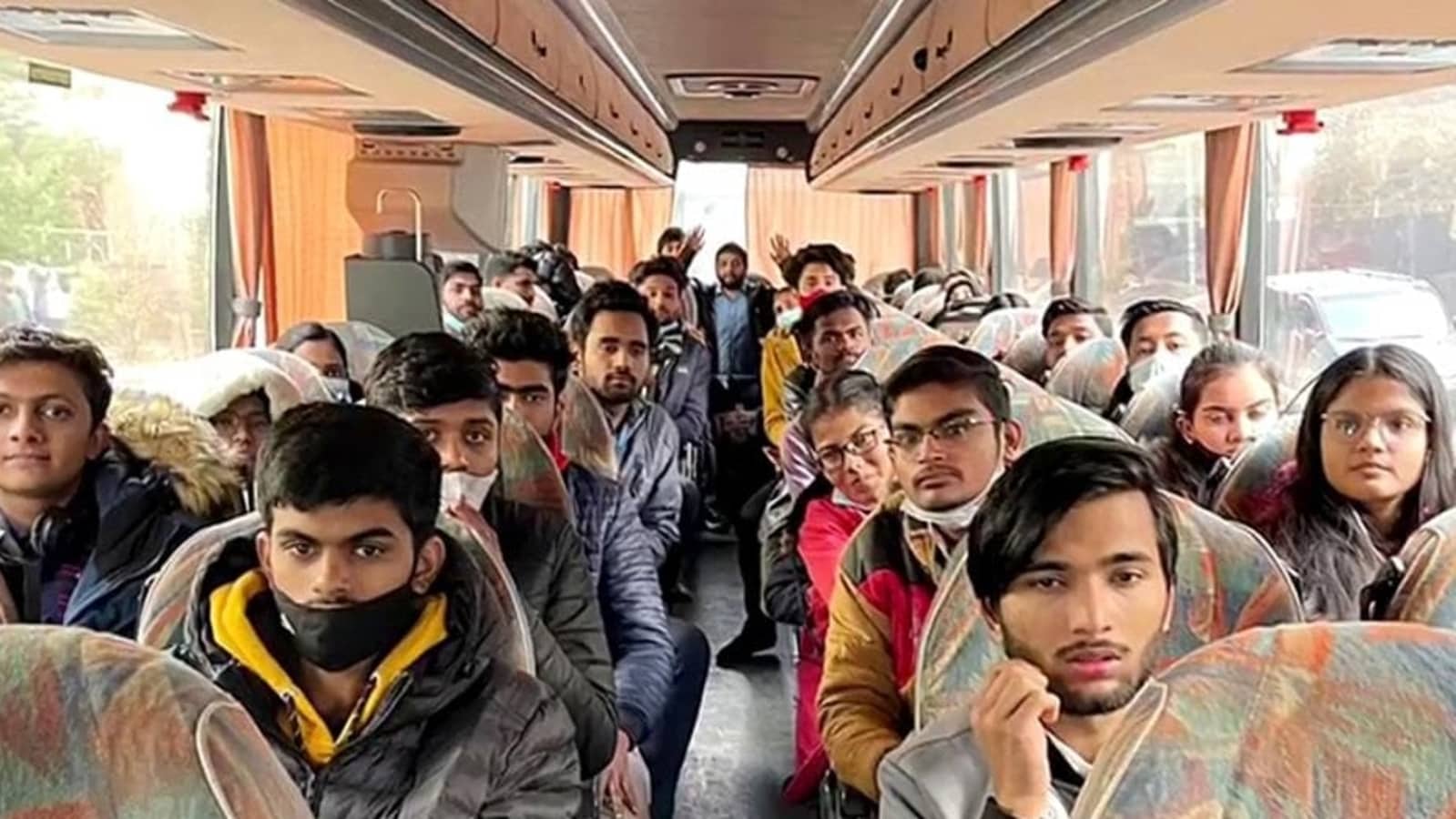 indiaevacuatesstrandedcitizensfromukraineviamoldova