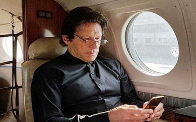 pakistanmagazineclaimsmbscalledbackimransplane