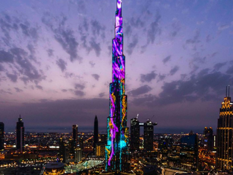 ledshowstolightupburjkhalifathisramadan