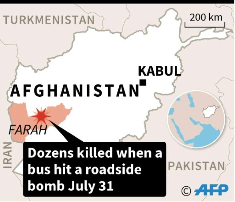 bombhitspassengerbusinafghanistan;18killed