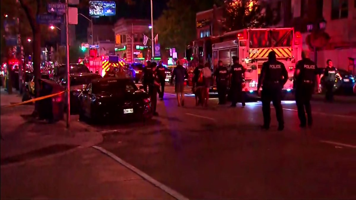 onekilled13injuredintorontoshooting;gunmandead:police