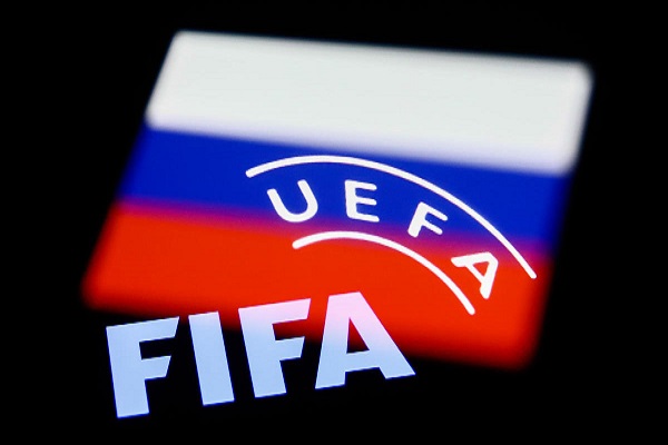 fifaanduefasuspendrussiaanditsclubteamsfromallcompetitionsafterinvasionofukraine