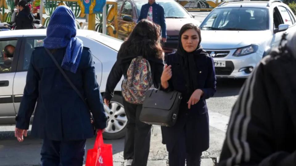 Iran Authorities Allows Women To Ride Motorcycles