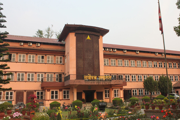 nepalssupremecourtreinstatesparliamentdissolvedbygovtindecemberlastyear