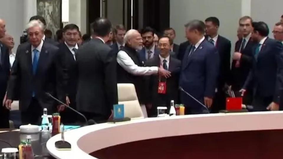 PM Modi Meets With Chinese President Xi Jinping 