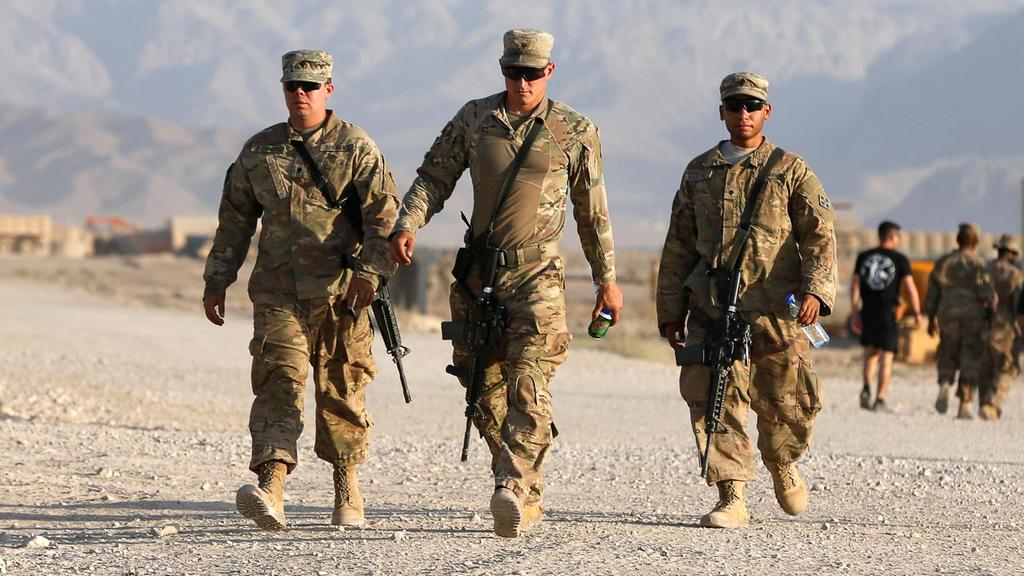 suicidebombkillsthreenatosoldiersinafghanistan