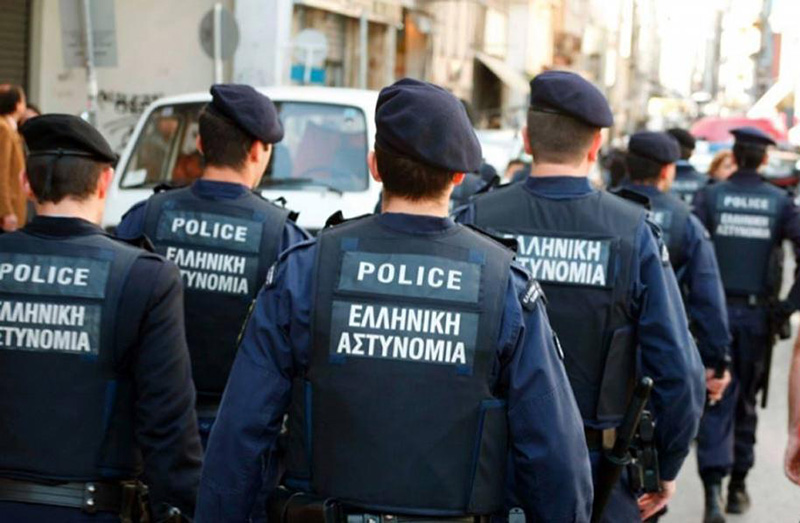 greekpolicerescued50migrantswhoheldhostageinnortherngreece