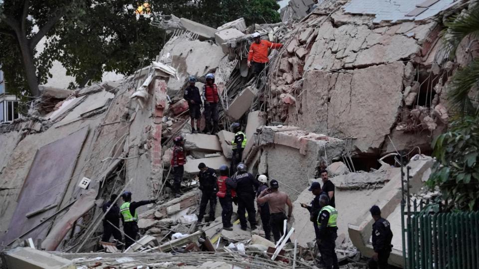 Switzerland to Send 80 Rescuers, 18 Tonnes of Aid to Quake-Hit Venezuela