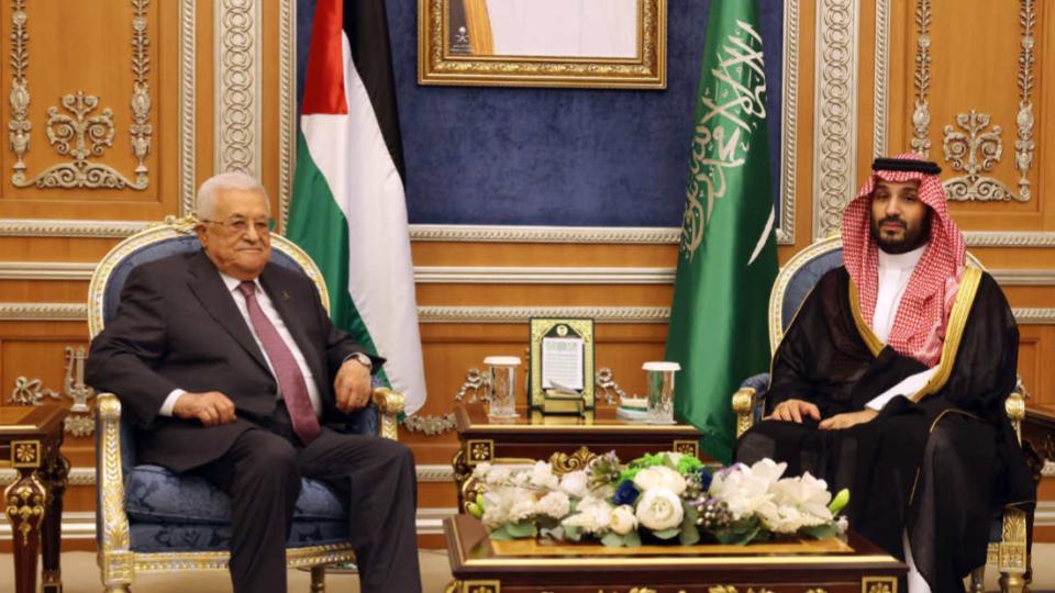 Plestinian president thanks Saudi Arabia for global support on statehood