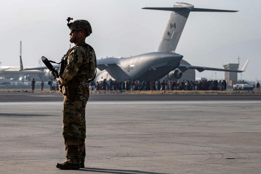 ustousecommercialairlinestocarryafghanevacuees