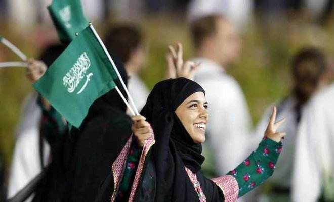 saudiwomenpreparetoattendfootballmatchesasbanonentrytostadiumsliftednextweek