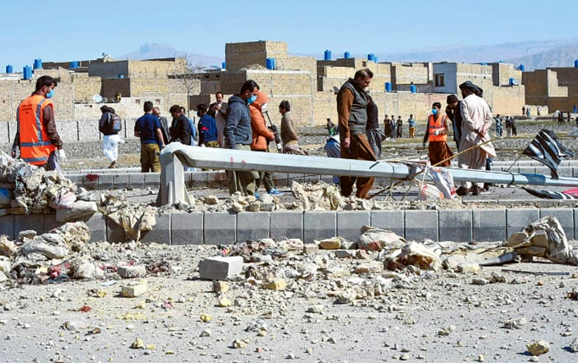 tenbombsgrenadeattacksrockpakistansbalochistanprovince