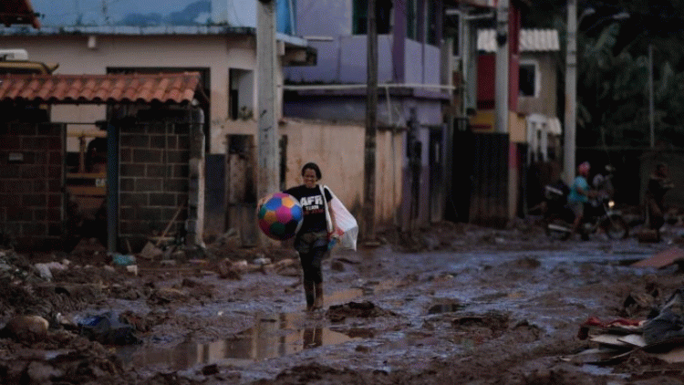 atleast18peoplekilledbyheavyrainsinbrazil