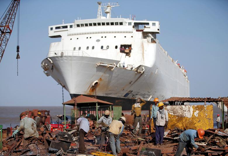 cruise ship scrap yard india