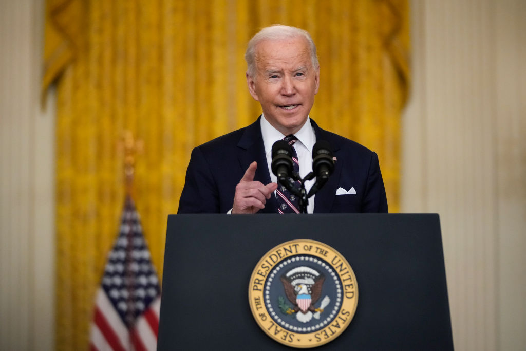 uspresidentjoebidenannouncessanctionsagainstrussia