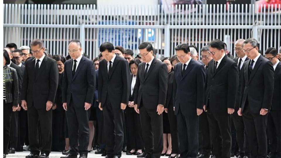 Hong Kong Begins mourning period for 128 people killed in fire accident