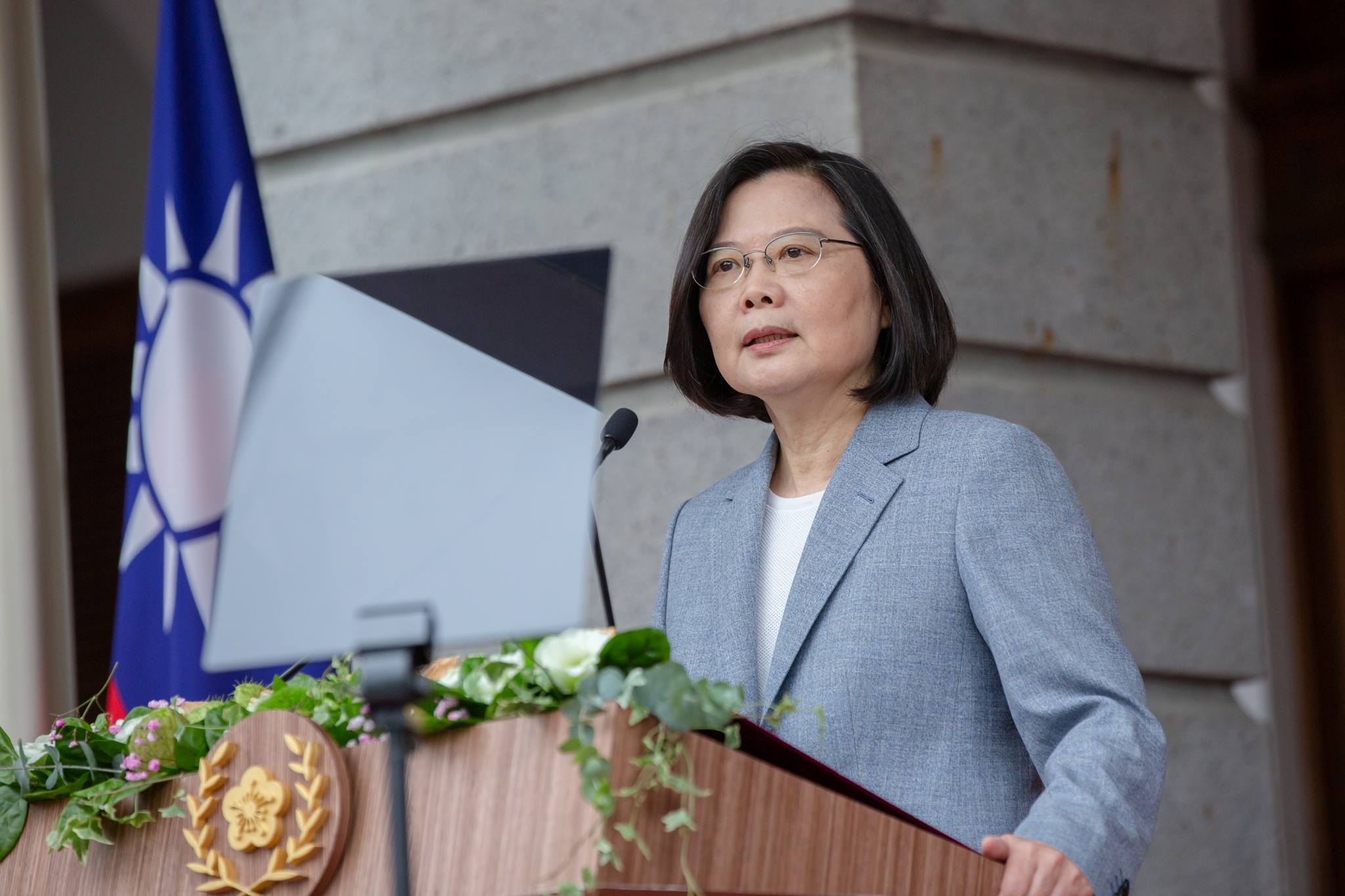 taiwanwillnotbowtopressurefromchina:presidenttsai