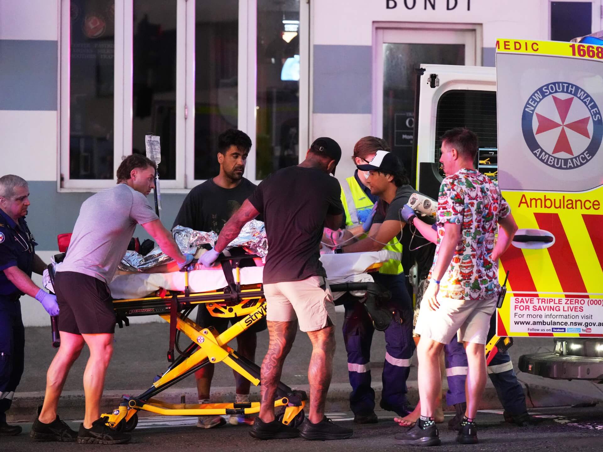 11 killed in terrorist attack during Jewish event at Bondi Beach in Australia