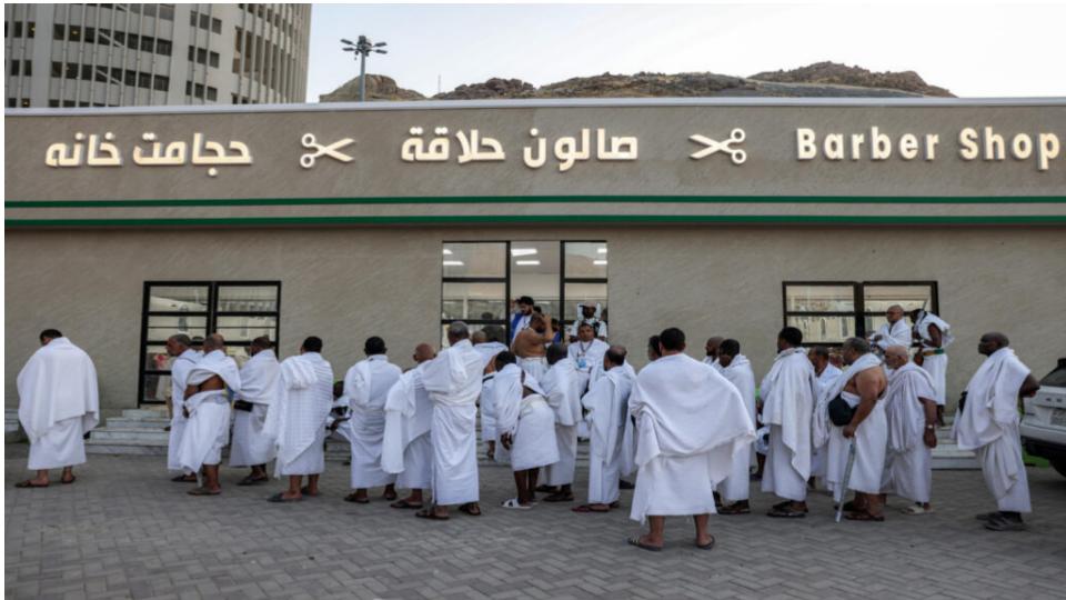 1 million Umrah pilgrims benefit from haircut services in Saudi Arabia