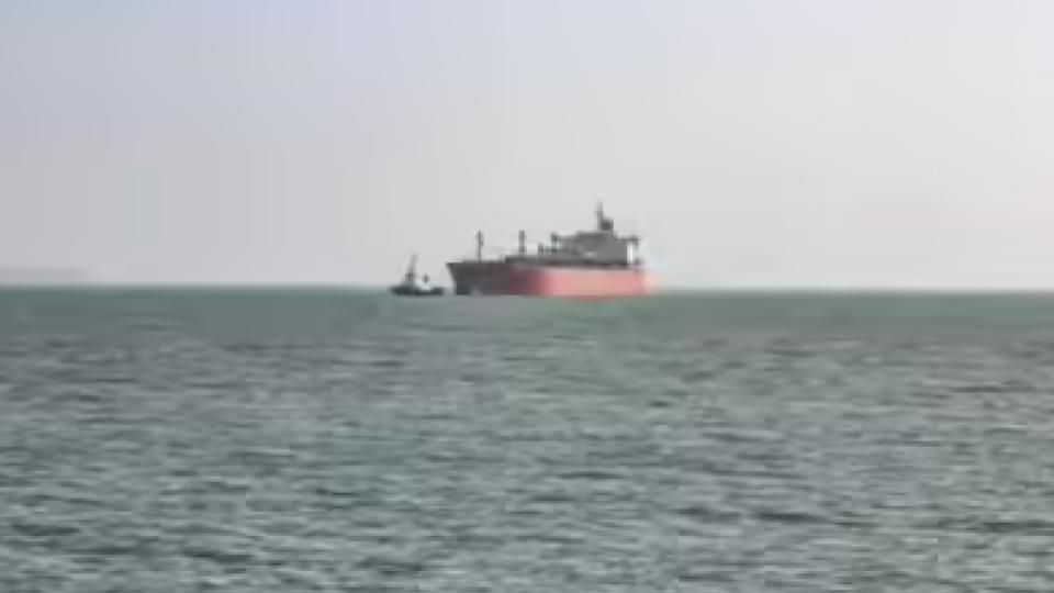 Indian Oil Tanker Turns Back at Hormuz Amid Security Fears