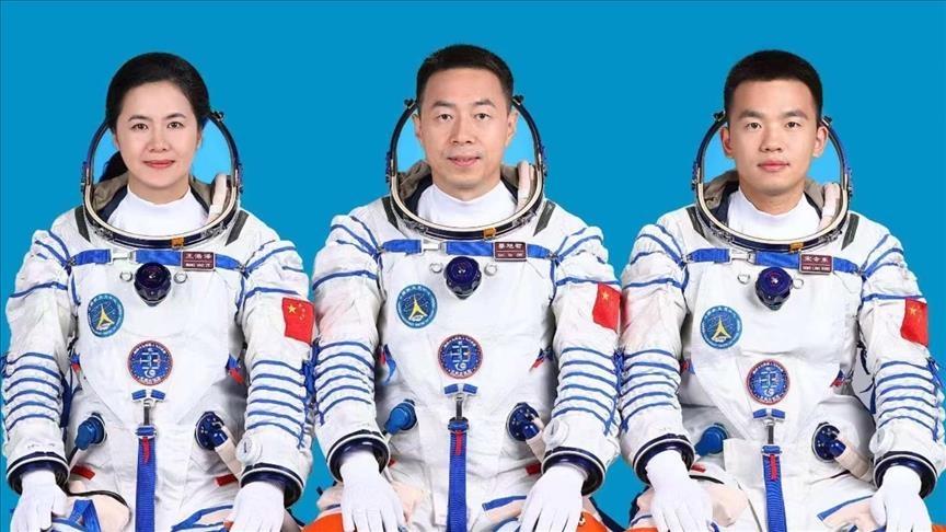 chinatolaunchthreenewastronautstoitsspacestationonthursday