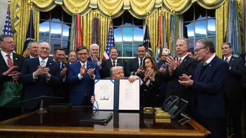 Donald Trump signs govt funding bill, ending shutdown