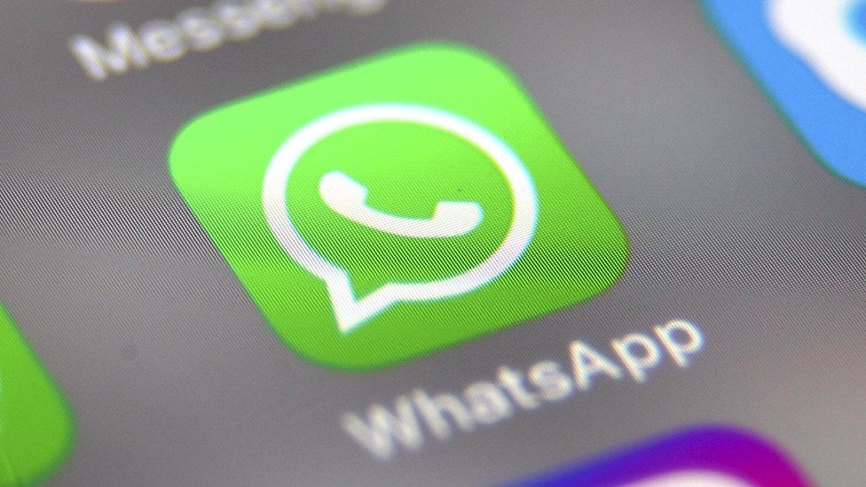 WhatsApp launches ‘forward media with caption’ feature on iOS