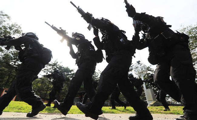 southkoreannavyholdsmajorlivefiredrillsinwarningtonorthkorea