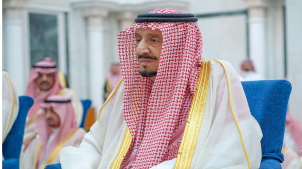Saudi Arabia King Salman admitted to hospital
