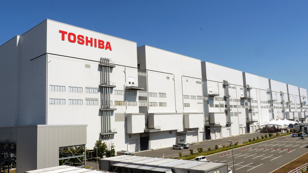 toshibamemorystartsworkonsemiconductorfacility
