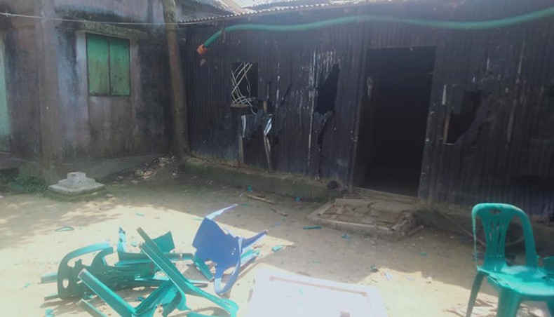 hinduhousesattackedinsunamganjinbangladesh