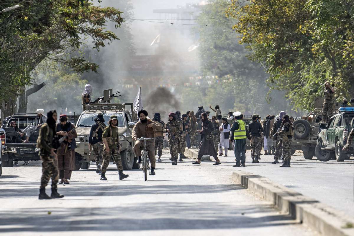 At least 19 people killed, dozens injured in suicide bomb attack in Kabul