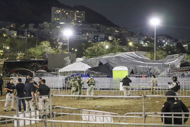 At Least 9 Killed After Strong Gust Of Wind Topples Stage At Campaign Rally In Northern Mexico