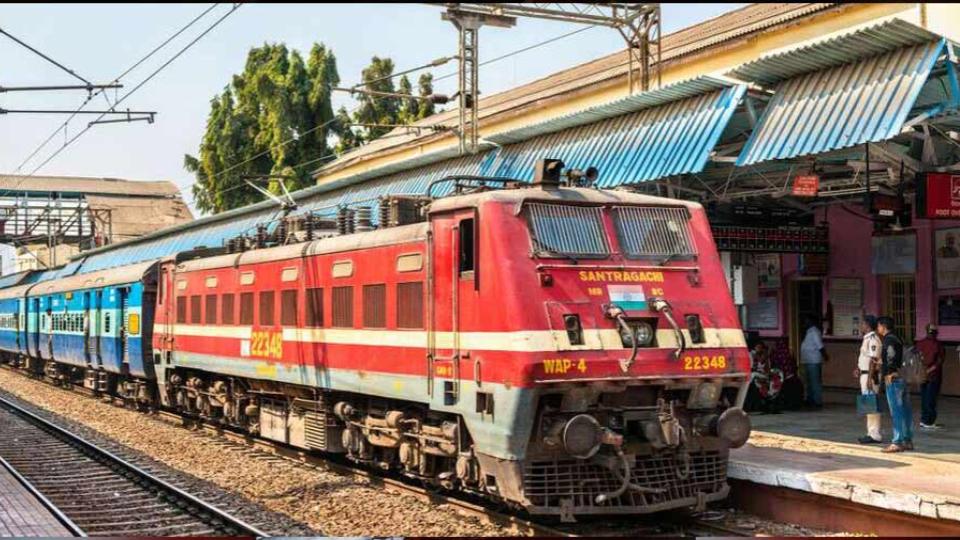 SCR operates summer special trains to clear passenger rush