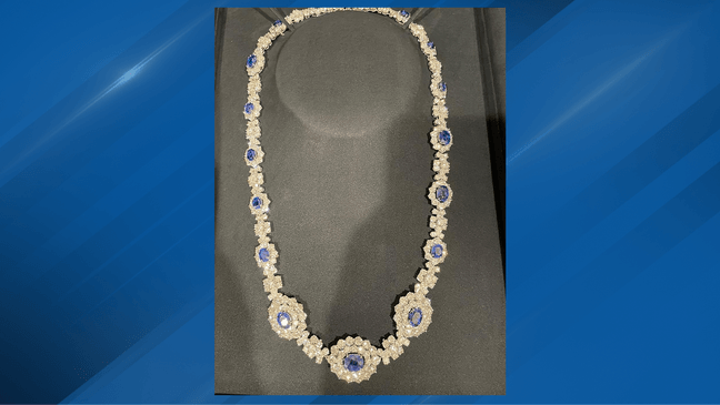 $13millionworthofjewelshandbagslootedfromlondonmansion