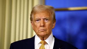 donaldtrumprecordslowest100dayapprovalratingin80years:poll