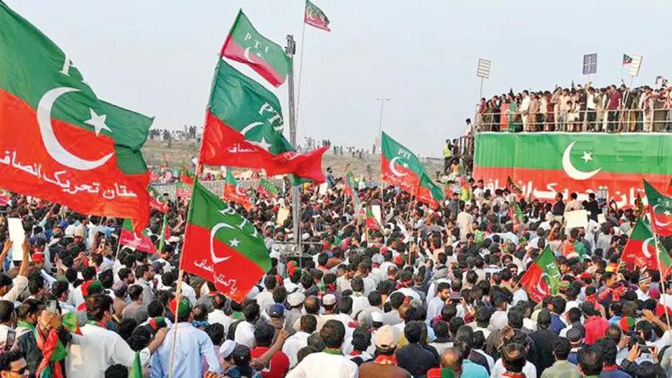 Pakistan Bans Public Gatherings In Islamabad 