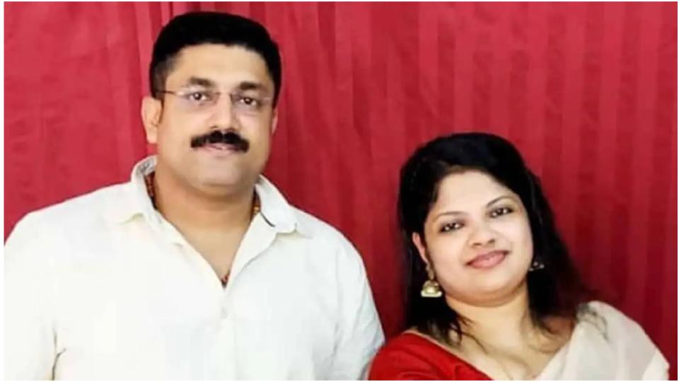 Indian nursing couple in Kuwait found dead with knives in hand
