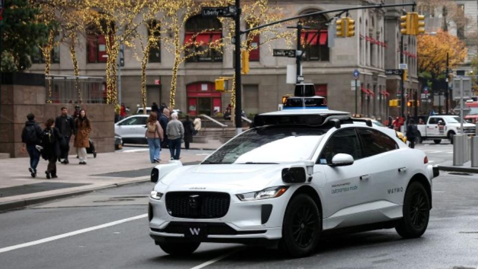 US Opens Probe After Self-Driving Vehicle Strikes Child Near School