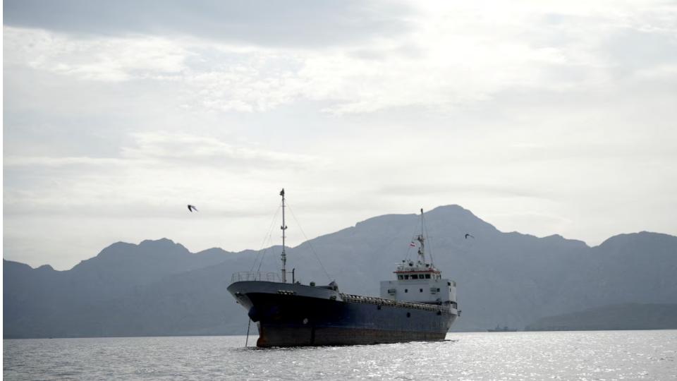 Gulf Fears US–Iran Talks May Entrench Iran’s Hormuz Grip